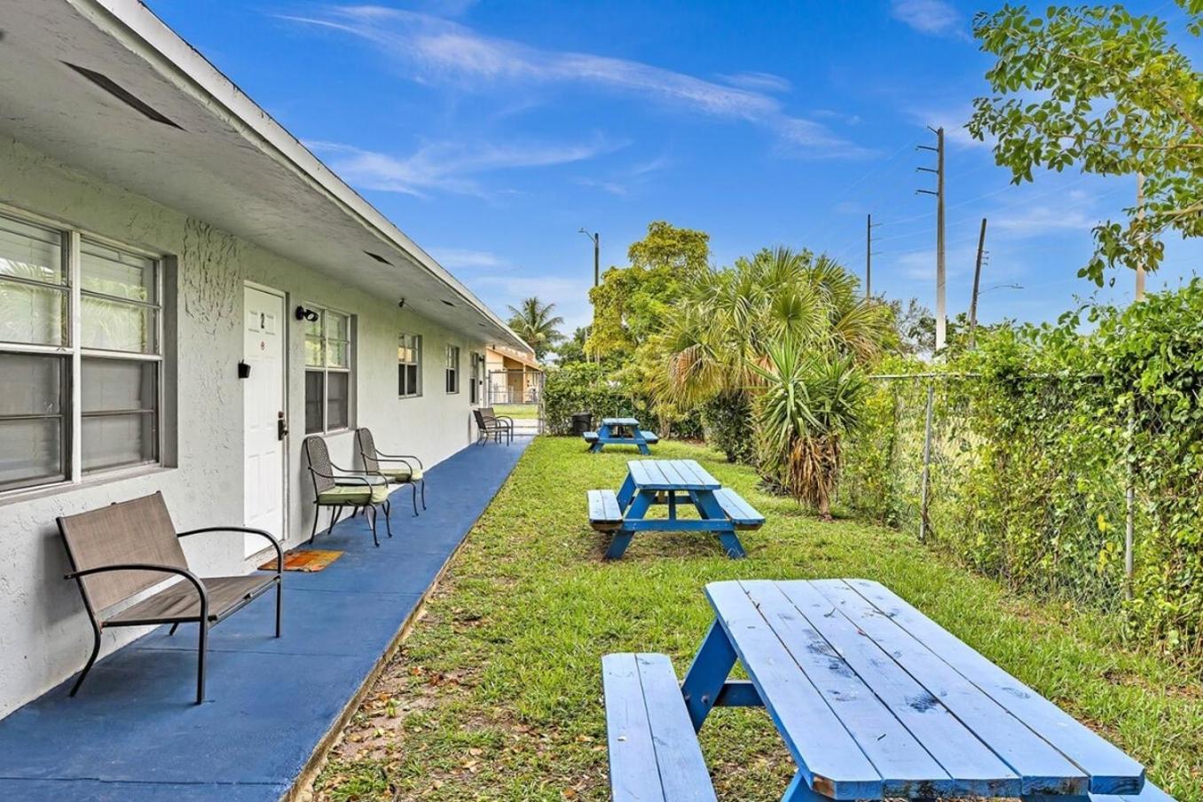 Large Studio Suite Close To Beach And Casino Db3 Dania Beach Exterior photo