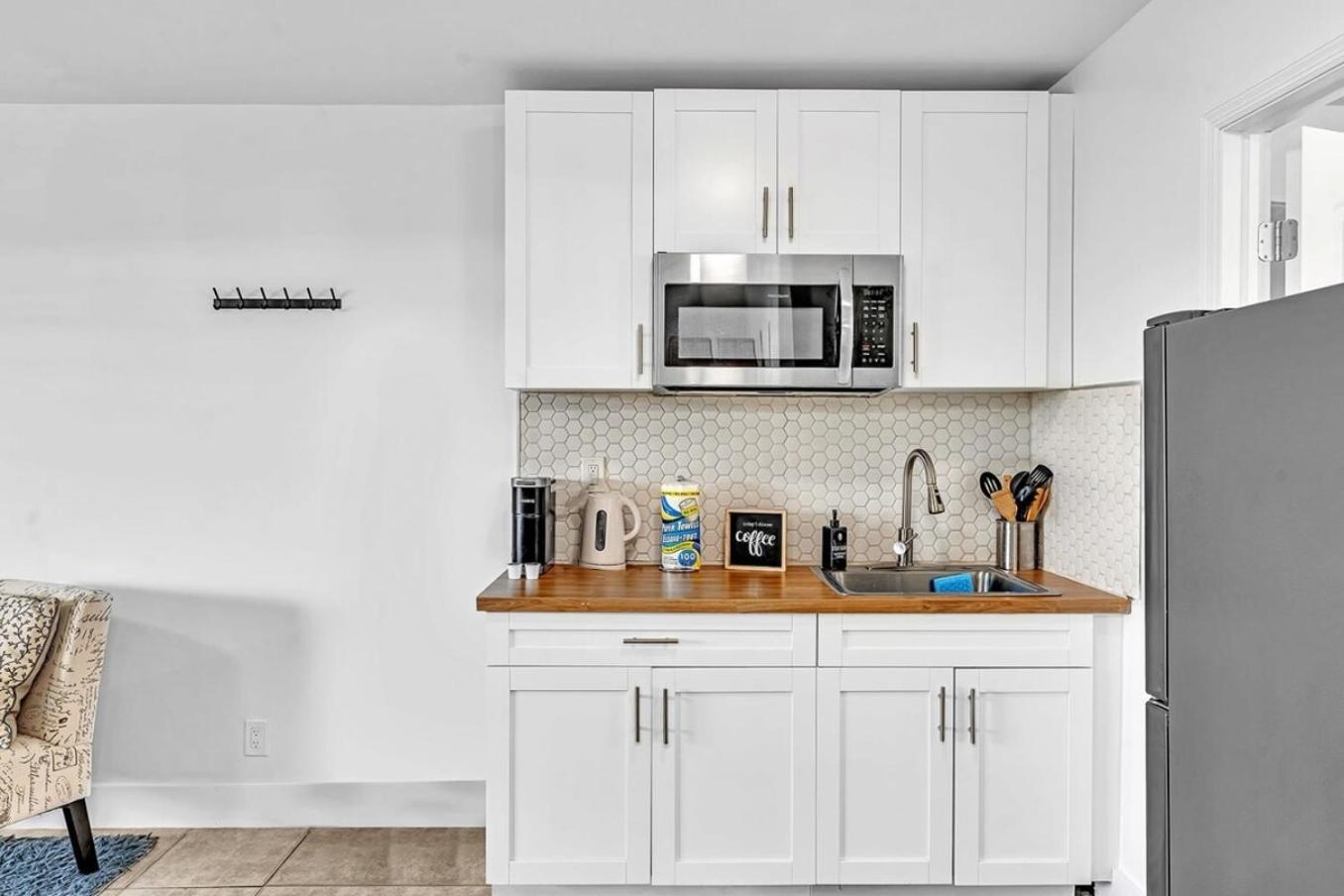 Large Studio Suite Close To Beach And Casino Db3 Dania Beach Exterior photo
