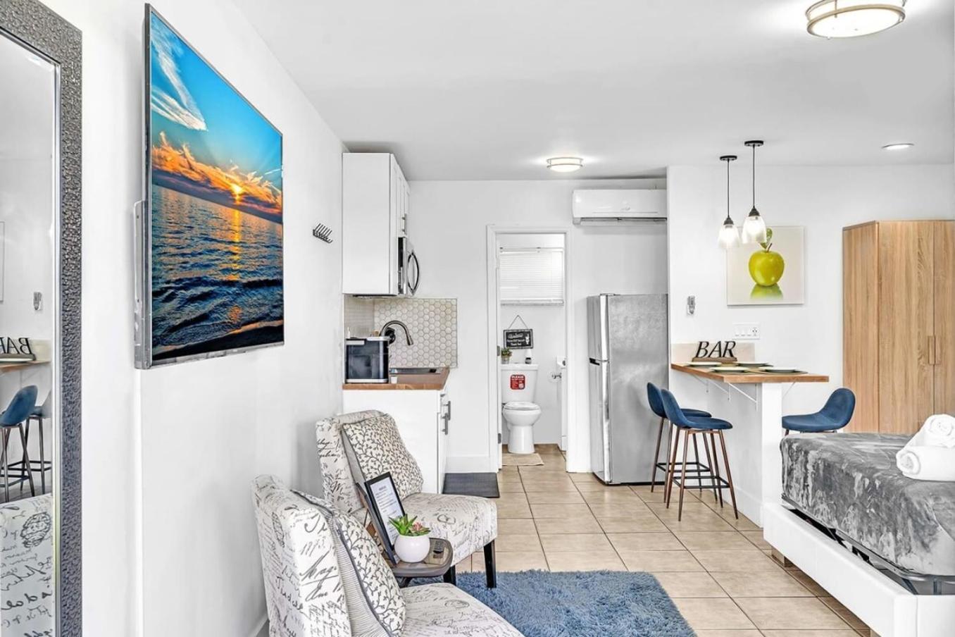 Large Studio Suite Close To Beach And Casino Db3 Dania Beach Exterior photo